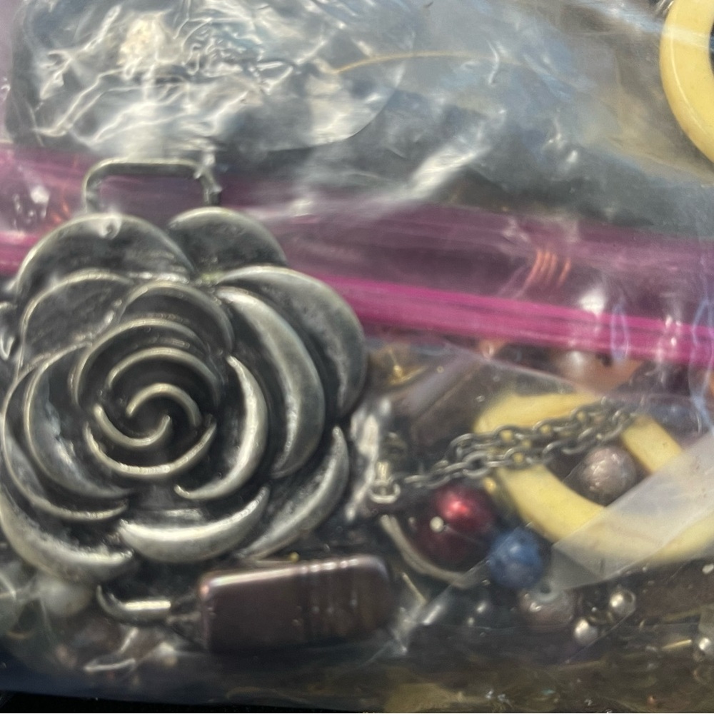(A) Jewelry Craft Bag- See pic - Picture 3 of 16